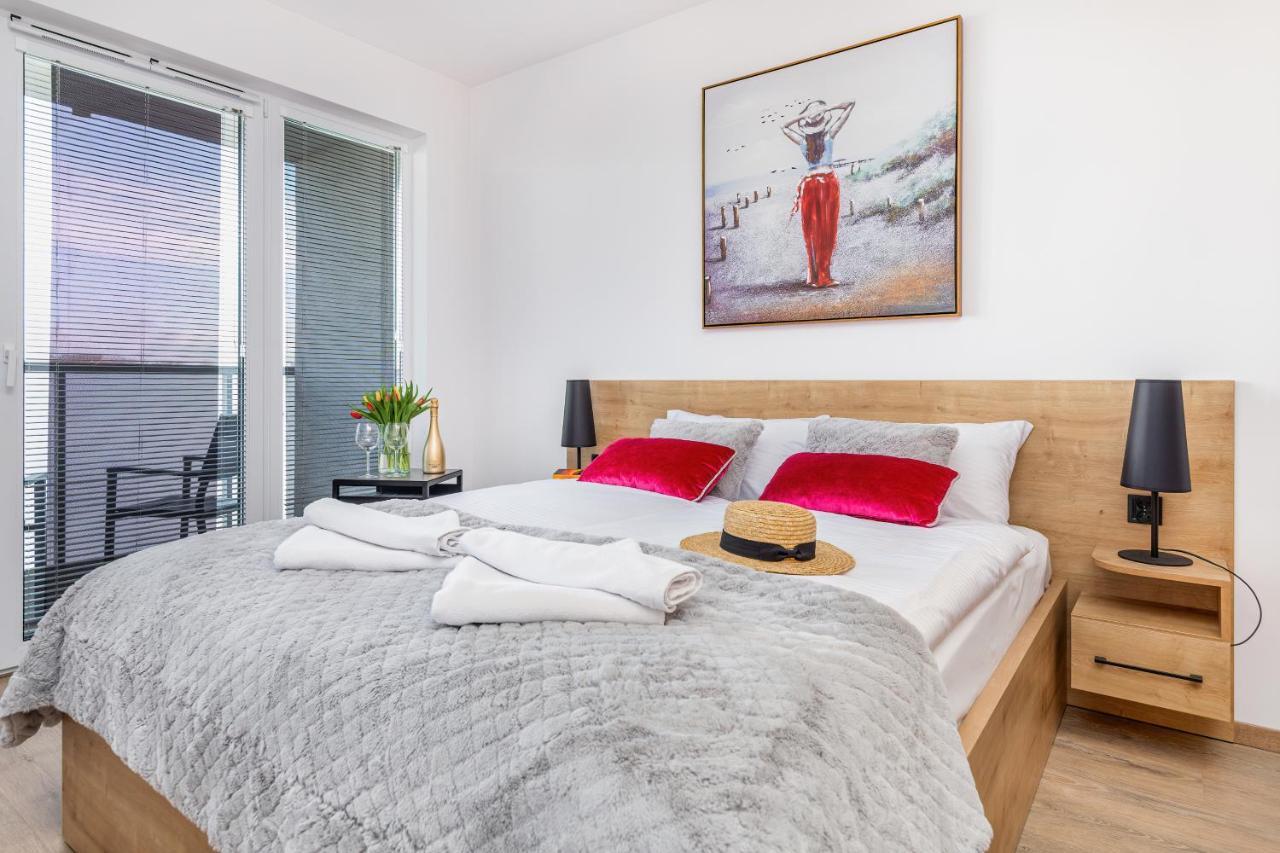 Seaside Apartamenty Kasprowicza 20 Kolobrzeg- Basen & Sauna & Jacuzzi & Fitness & Parking Dış mekan fotoğraf