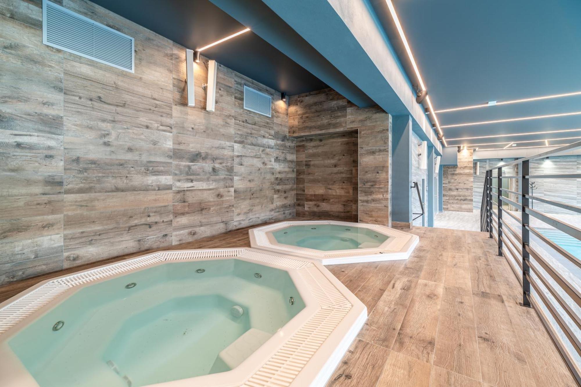 Seaside Apartamenty Kasprowicza 20 Kolobrzeg- Basen & Sauna & Jacuzzi & Fitness & Parking Dış mekan fotoğraf